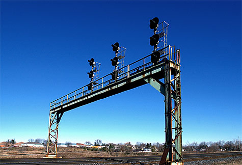 Signal tower at Paris, Ontario' kitty cat